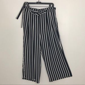Zara Trafaluc Wide Leg Pants